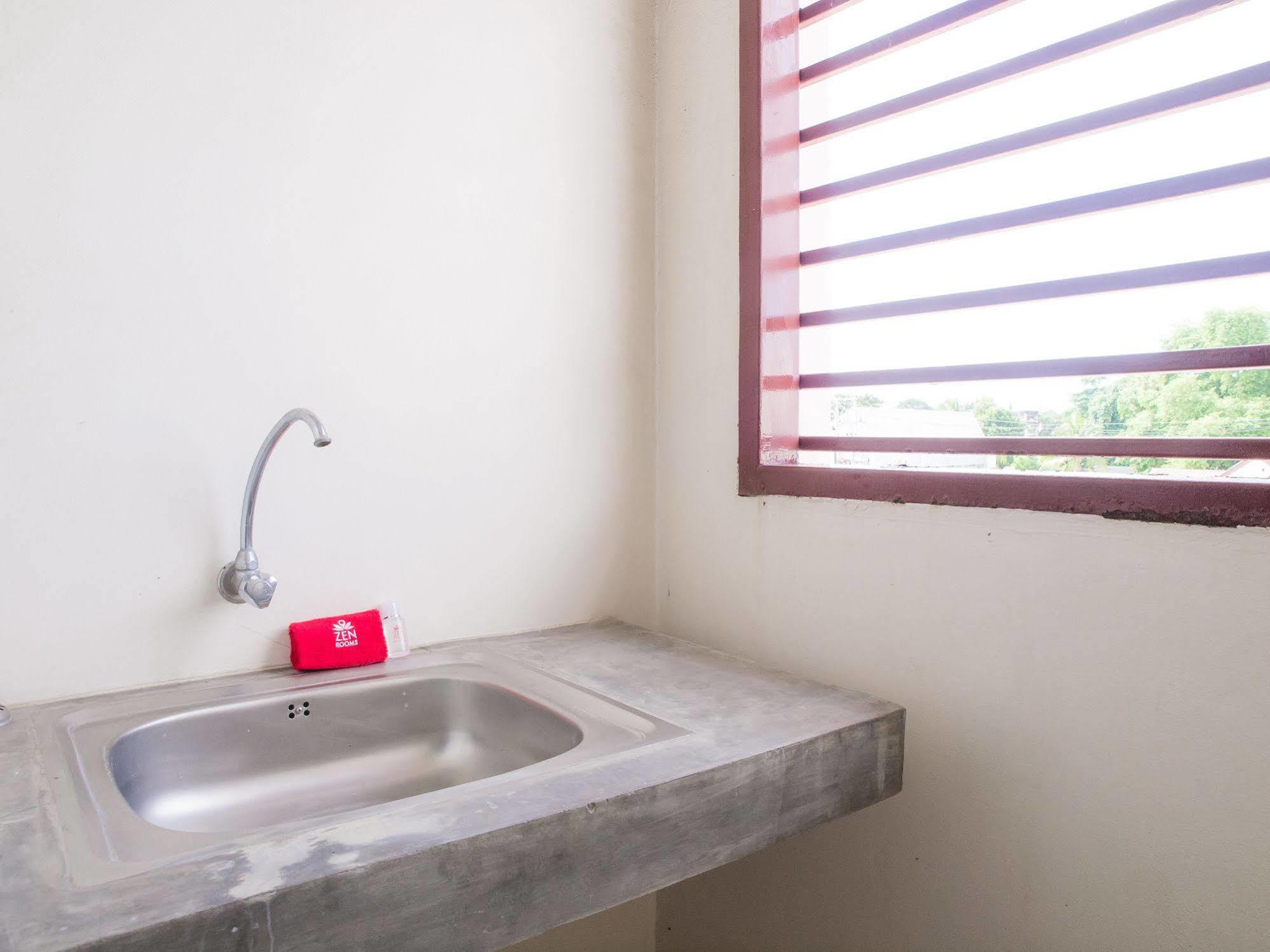 Zen Rooms Chaofa East Road Rawai Dış mekan fotoğraf